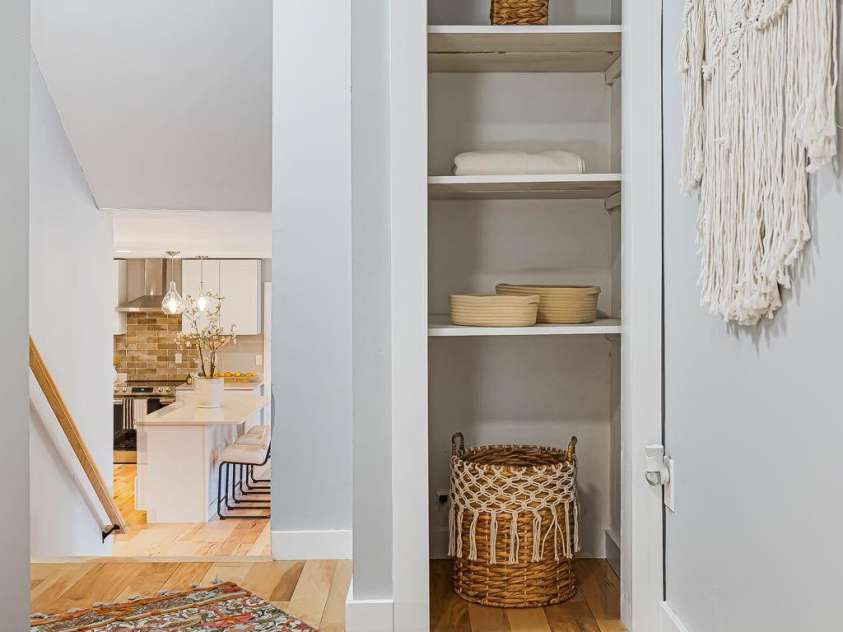 32 Whitaker View Road, Fairview, NC 28730.  MLS# CAR4257047, YatesRealty ID 13299. 