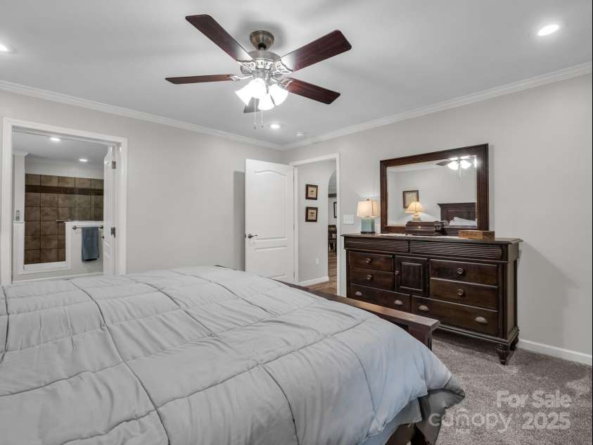 48 Rainbow Lake Circle, Black Mountain, NC 28711.  MLS# CAR4322893, YatesRealty ID 13299. 