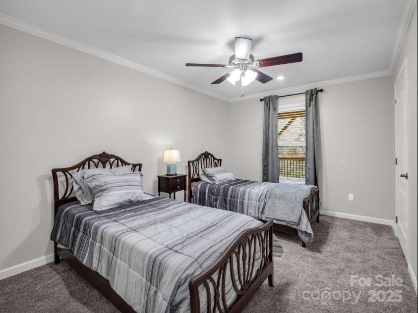 48 Rainbow Lake Circle, Black Mountain, NC 28711.  MLS# CAR4322893, YatesRealty ID 13299. 
