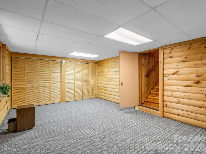 137 Amys Ridge Road, Lake Lure, NC 28746.  MLS# CAR4391704, YatesRealty ID 133. 
