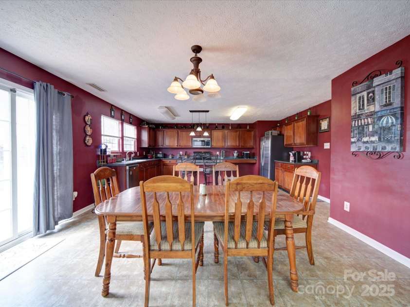 3841 Shasta Circle, Clover, SC 29710.  MLS# CAR4224933, YatesRealty ID 1330. 