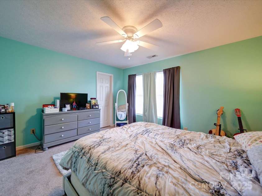 3841 Shasta Circle, Clover, SC 29710.  MLS# CAR4224933, YatesRealty ID 1330. 