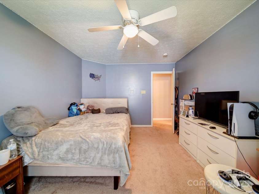 3841 Shasta Circle, Clover, SC 29710.  MLS# CAR4224933, YatesRealty ID 1330. 