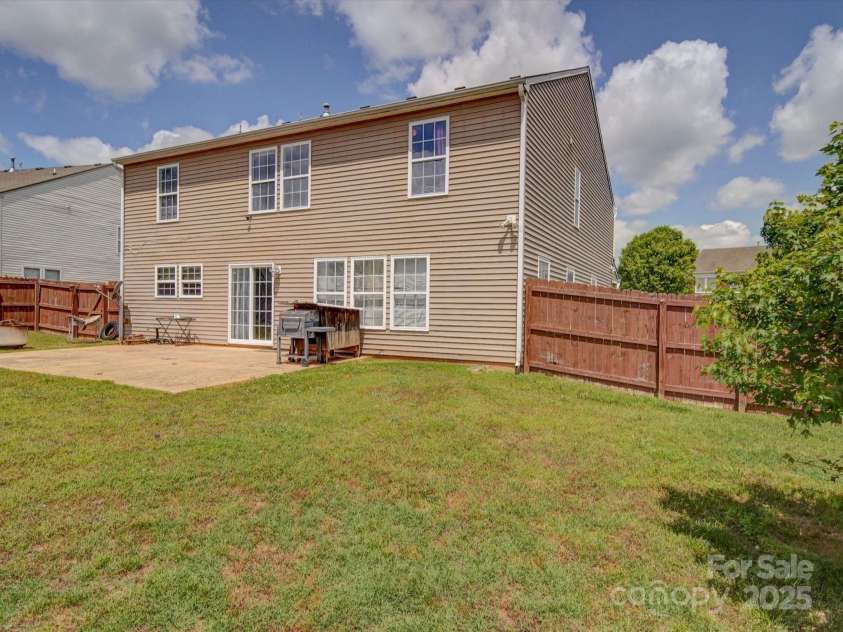 3841 Shasta Circle, Clover, SC 29710.  MLS# CAR4224933, YatesRealty ID 1330. 