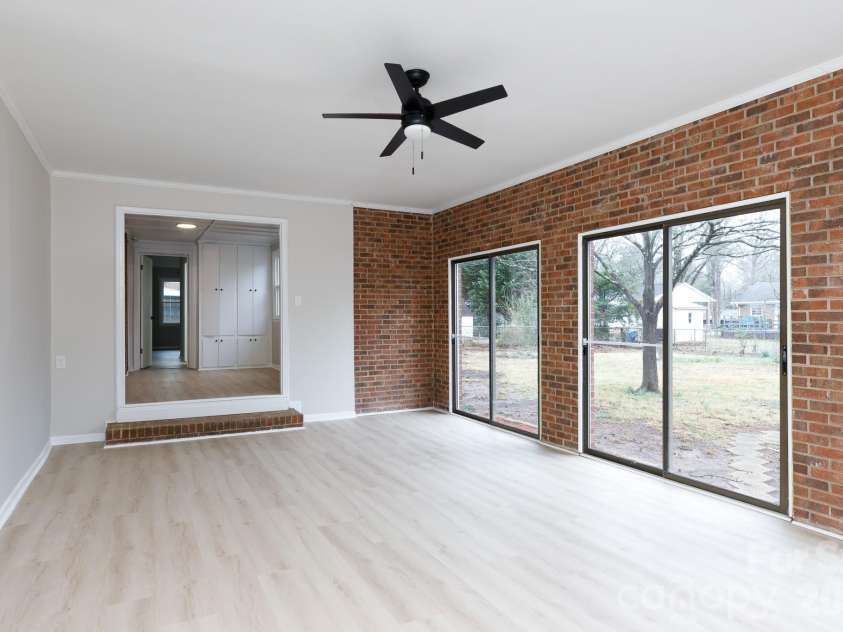1621 Stonehill Place, Rock Hill, SC 29730.  MLS# CAR4352614, YatesRealty ID 13300. 