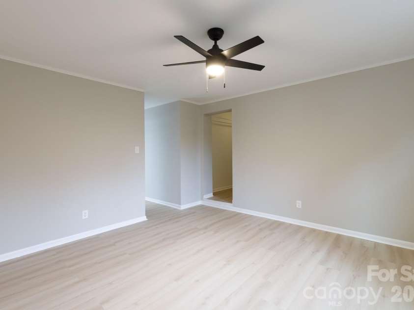 1621 Stonehill Place, Rock Hill, SC 29730.  MLS# CAR4352614, YatesRealty ID 13300. 