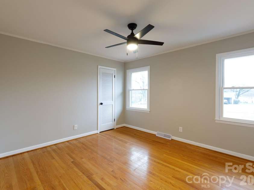 1621 Stonehill Place, Rock Hill, SC 29730.  MLS# CAR4352614, YatesRealty ID 13300. 