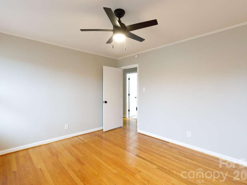 1621 Stonehill Place, Rock Hill, SC 29730.  MLS# CAR4352614, YatesRealty ID 13300. 