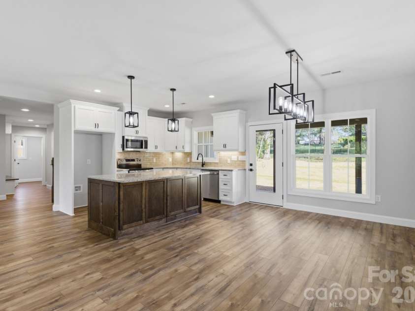 2587 Wallace Acres Lane, Lincolnton, NC 28092.  MLS# CAR4369112, YatesRealty ID 13302. Open-concept kitchen designed for gathering