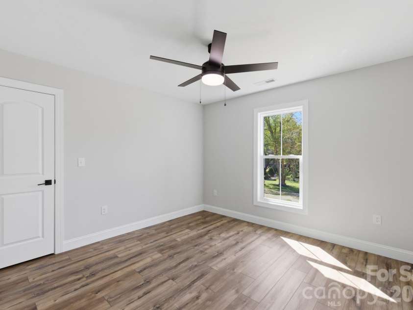 2587 Wallace Acres Lane, Lincolnton, NC 28092.  MLS# CAR4369112, YatesRealty ID 13302. Third bedroom