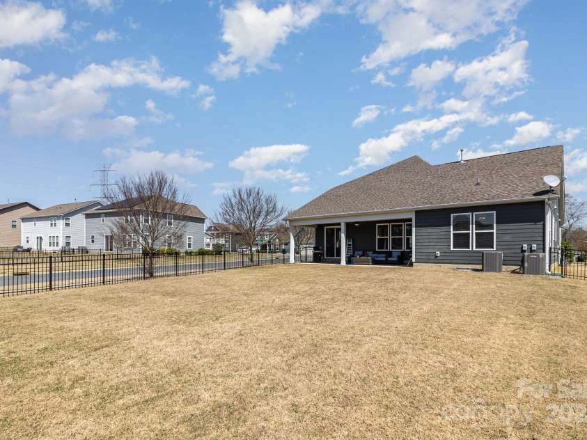 3002 Paddington Drive, Indian Trail, NC 28079.  MLS# CAR4232310, YatesRealty ID 13302. 