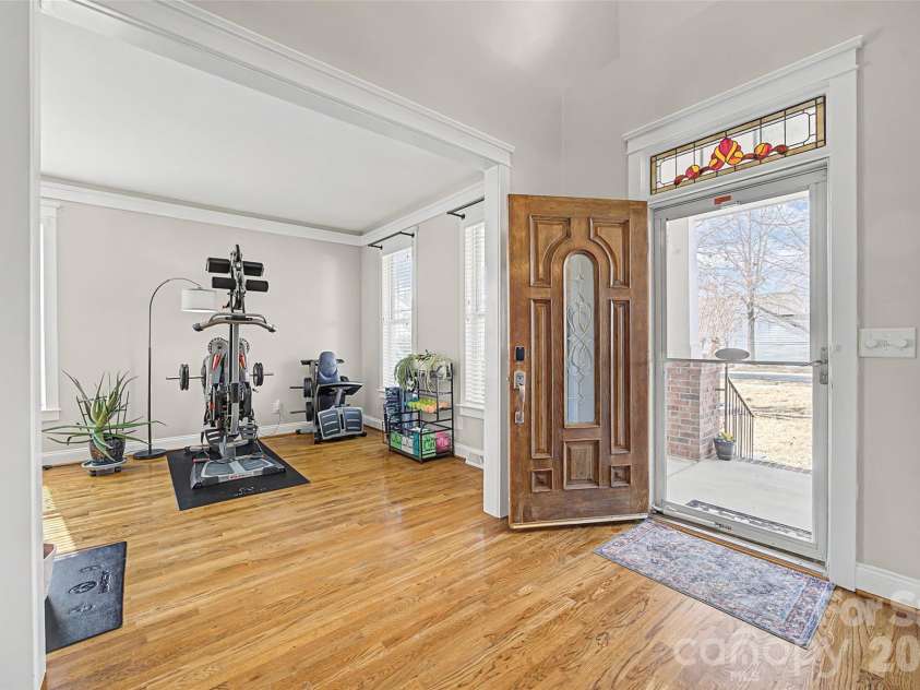1044 Hunters Run Drive, Tega Cay, SC 29708.  MLS# CAR4390114, YatesRealty ID 13305. 