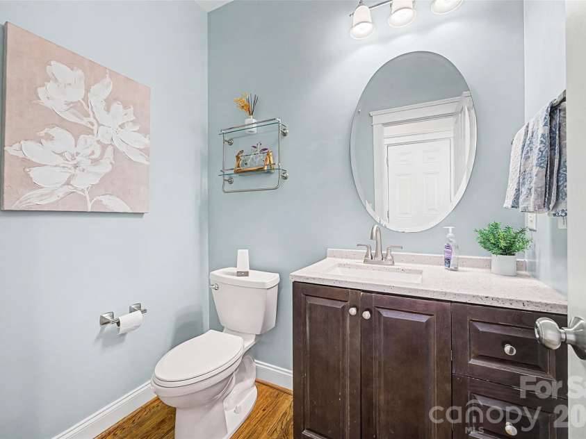 1044 Hunters Run Drive, Tega Cay, SC 29708.  MLS# CAR4390114, YatesRealty ID 13305. 