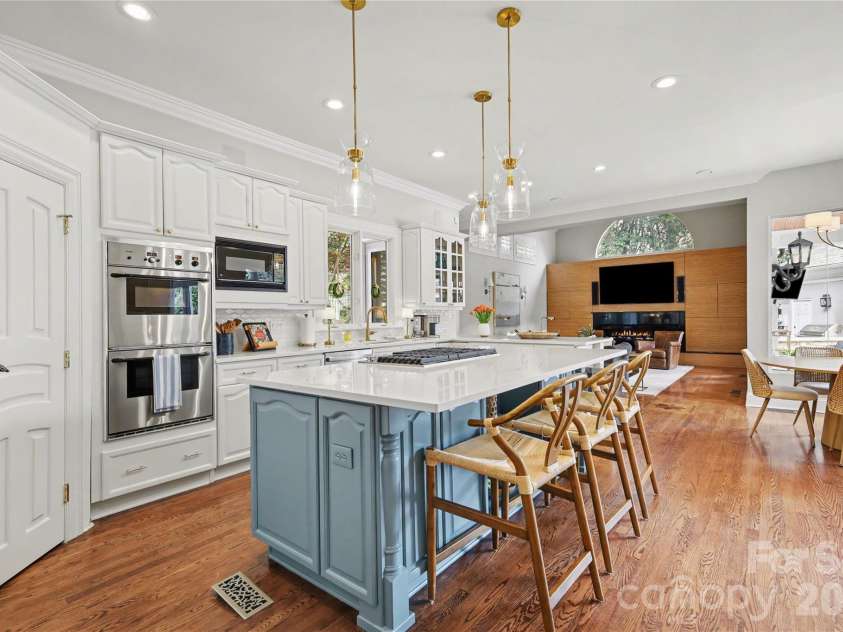 6312 Mitchell Hollow Road, Charlotte, NC 28277.  MLS# CAR4364428, YatesRealty ID 13306. 