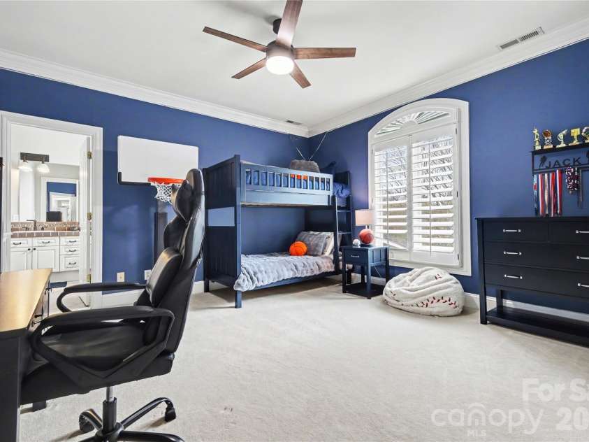 6312 Mitchell Hollow Road, Charlotte, NC 28277.  MLS# CAR4364428, YatesRealty ID 13306. 