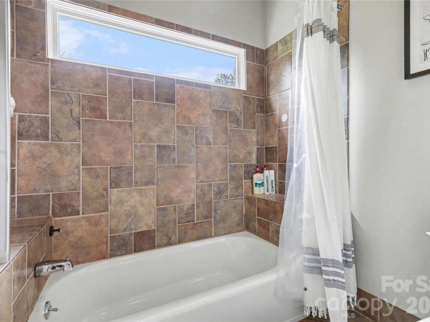 6312 Mitchell Hollow Road, Charlotte, NC 28277.  MLS# CAR4364428, YatesRealty ID 13306. 