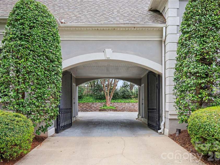 6312 Mitchell Hollow Road, Charlotte, NC 28277.  MLS# CAR4364428, YatesRealty ID 13306. 