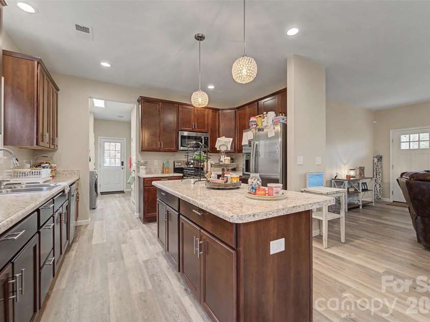 201 Woodhaven Estates, Sylva, NC 28779.  MLS# CAR4357153, YatesRealty ID 13308. 