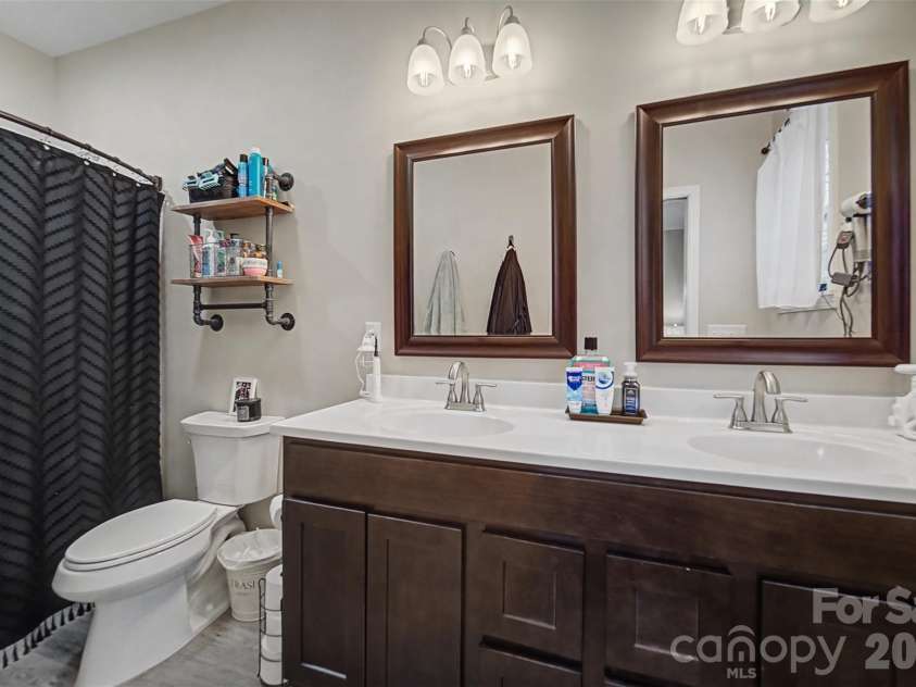 201 Woodhaven Estates, Sylva, NC 28779.  MLS# CAR4357153, YatesRealty ID 13308. 