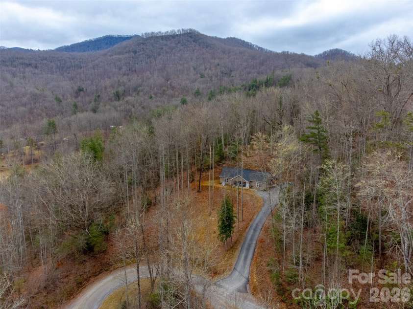 201 Woodhaven Estates, Sylva, NC 28779.  MLS# CAR4357153, YatesRealty ID 13308. 