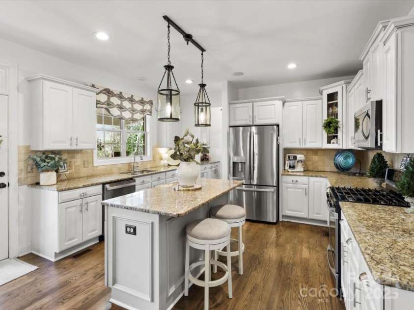 604 Wisteria Walk Way, Fort Mill, SC 29715.  MLS# CAR4238098, YatesRealty ID 13309. 