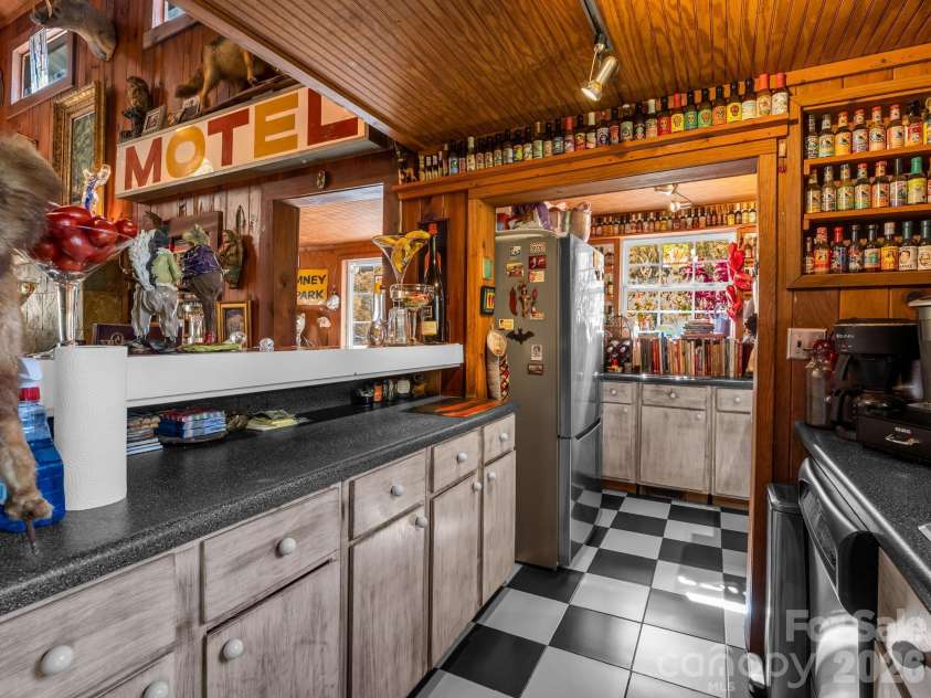 712 Main Street, Chimney Rock, NC 28720.  MLS# CAR4332111, YatesRealty ID 13309. 
