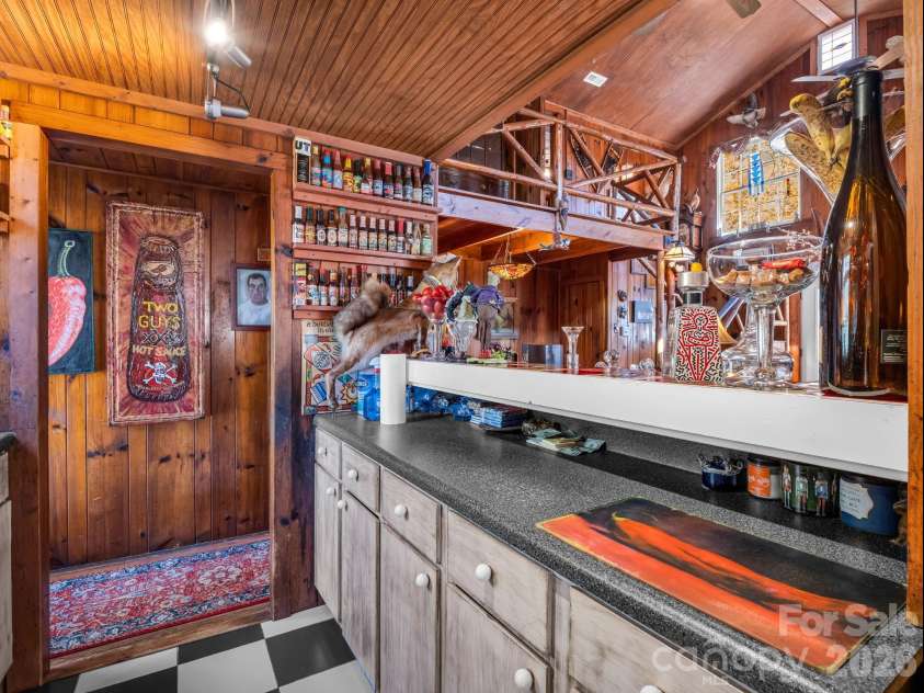 712 Main Street, Chimney Rock, NC 28720.  MLS# CAR4332111, YatesRealty ID 13309. 
