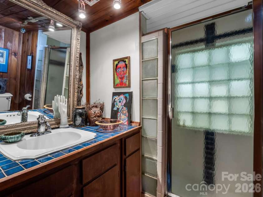 712 Main Street, Chimney Rock, NC 28720.  MLS# CAR4332111, YatesRealty ID 13309. 