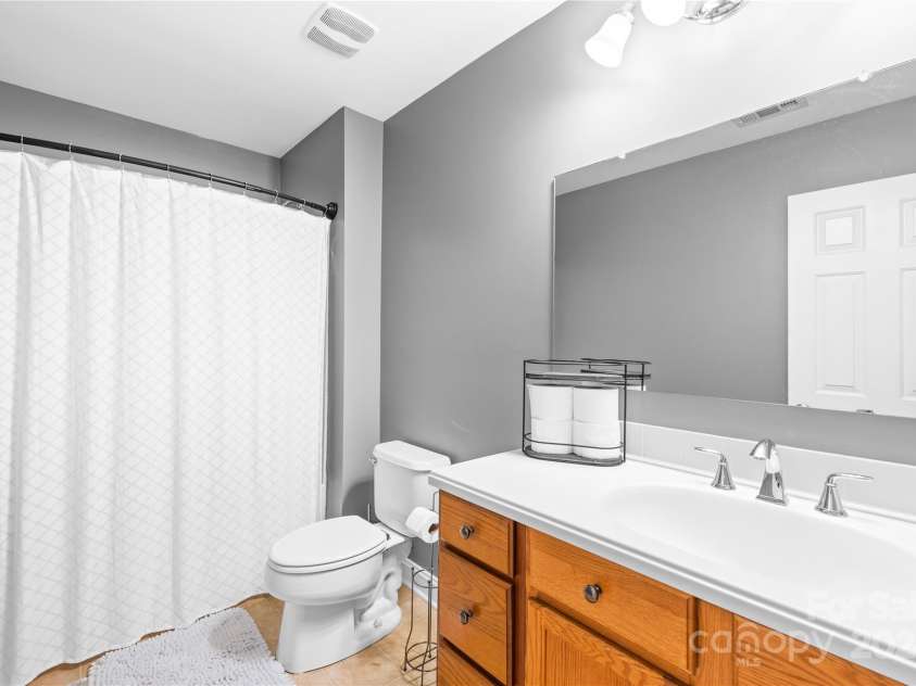 114 Silverspring Place, Mooresville, NC 28117.  MLS# CAR4187492, YatesRealty ID 1331. 