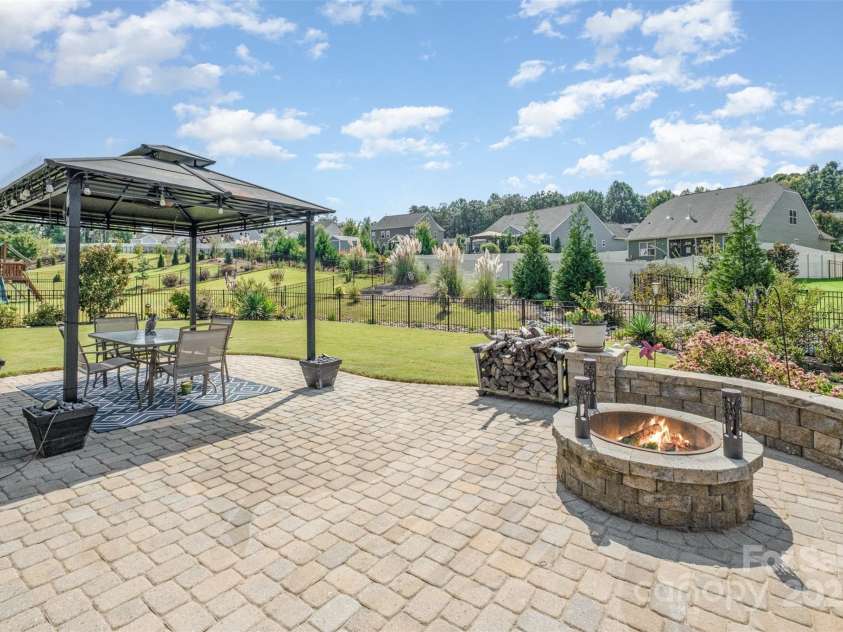 5351 Pembrey Drive, Denver, NC 28037.  MLS# CAR4307724, YatesRealty ID 1331. 