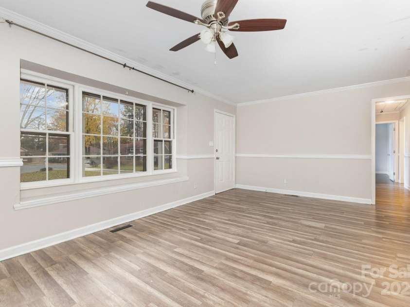 8503 Beechbrooke Road, Charlotte, NC 28227.  MLS# CAR4315143, YatesRealty ID 1331. 