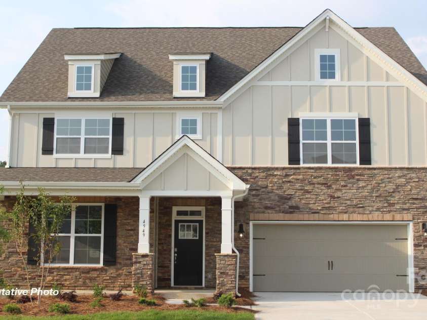 283 Miramar Drive, York, SC 29745.  MLS# CAR4222780, YatesRealty ID 13311. 