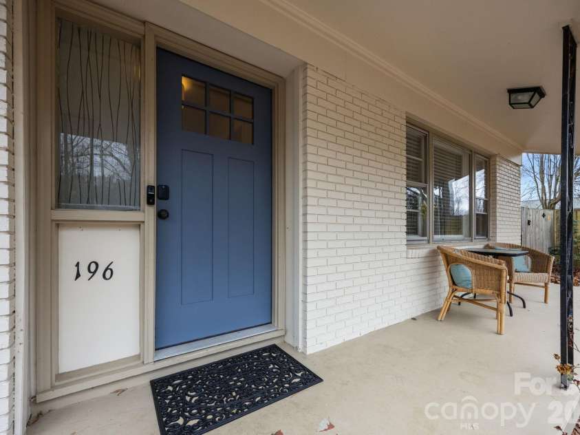 196 Weston Road, Arden, NC 28704.  MLS# CAR4327899, YatesRealty ID 13313. 