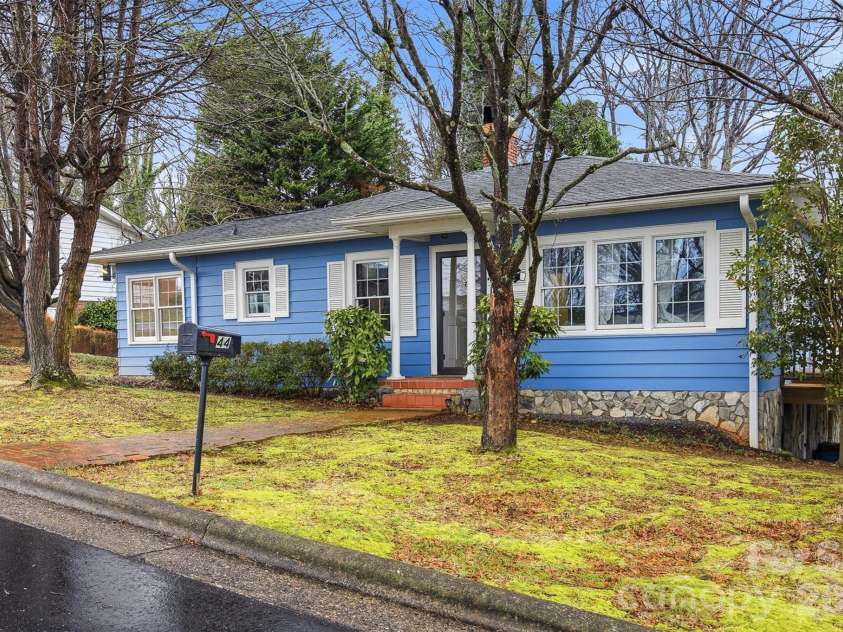 44 Forest Avenue, Granite Falls, NC 28630.  MLS# CAR4349255, YatesRealty ID 13315. 