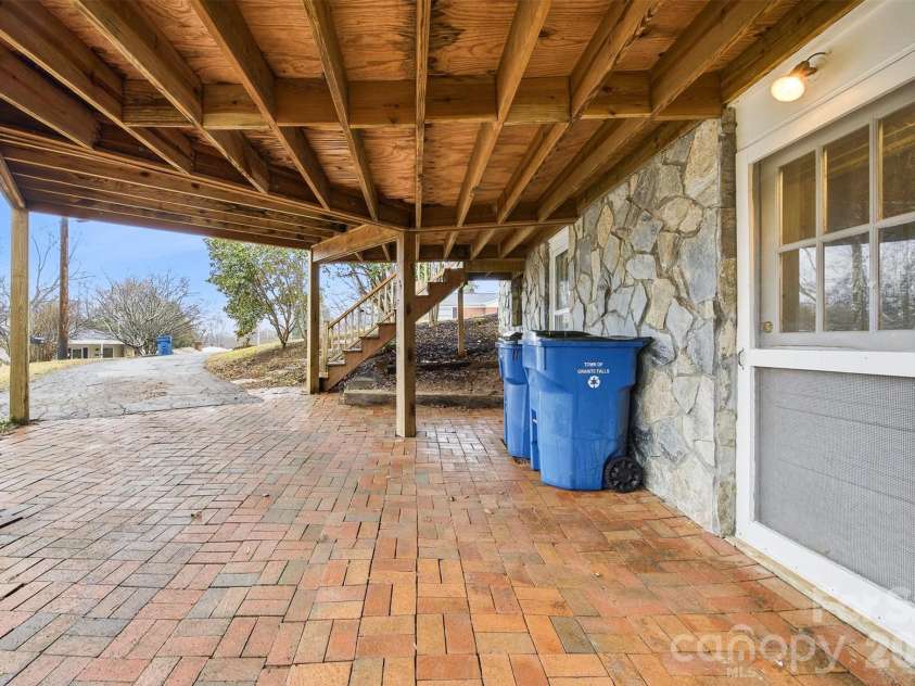 44 Forest Avenue, Granite Falls, NC 28630.  MLS# CAR4349255, YatesRealty ID 13315. 