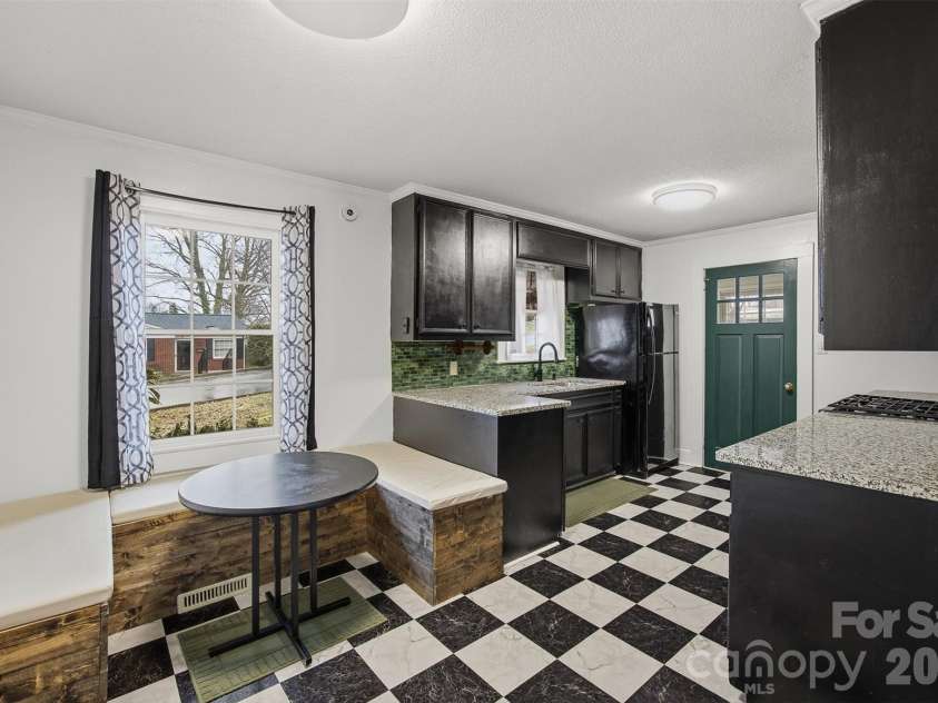 44 Forest Avenue, Granite Falls, NC 28630.  MLS# CAR4349255, YatesRealty ID 13315. 