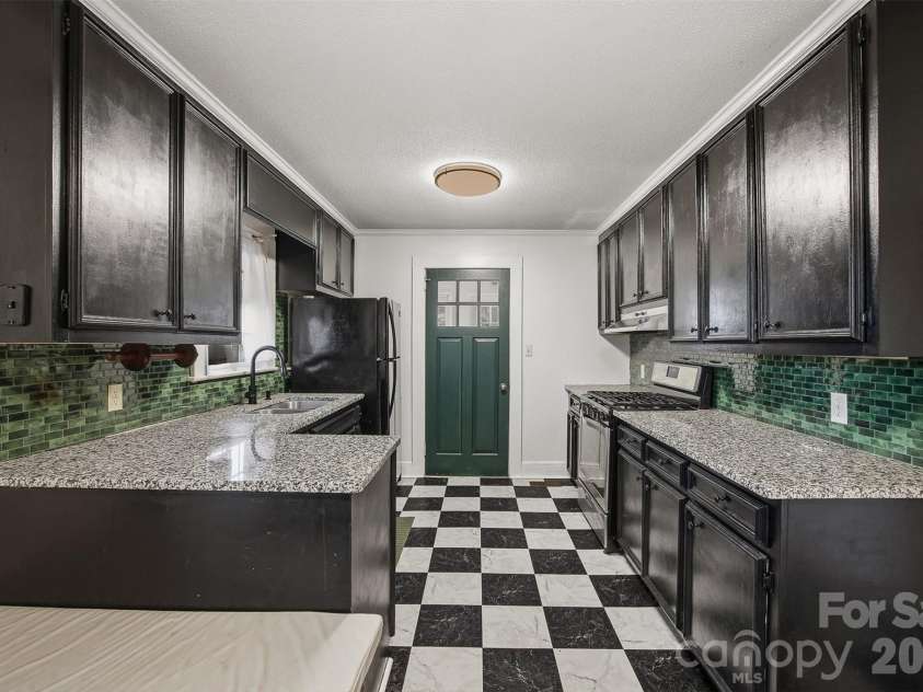 44 Forest Avenue, Granite Falls, NC 28630.  MLS# CAR4349255, YatesRealty ID 13315. 