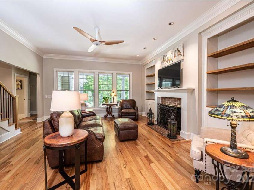 604 Foxridge Court, Lenoir, NC 28645.  MLS# CAR4254154, YatesRealty ID 13315. 