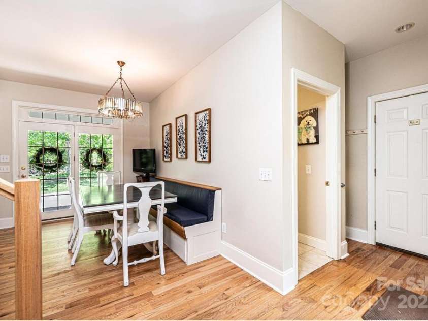 604 Foxridge Court, Lenoir, NC 28645.  MLS# CAR4254154, YatesRealty ID 13315. 