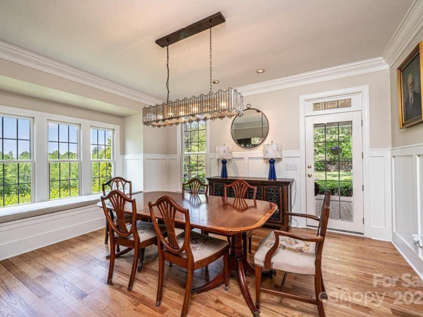 604 Foxridge Court, Lenoir, NC 28645.  MLS# CAR4254154, YatesRealty ID 13315. 