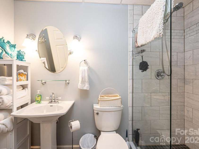 604 Foxridge Court, Lenoir, NC 28645.  MLS# CAR4254154, YatesRealty ID 13315. 