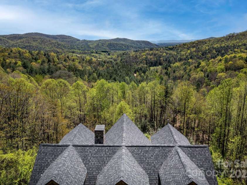 897 Turkey Trail, McGrady, NC 28649.  MLS# CAR4253549, YatesRealty ID 13316. 