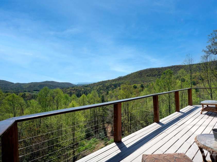 897 Turkey Trail, McGrady, NC 28649.  MLS# CAR4253549, YatesRealty ID 13316. 