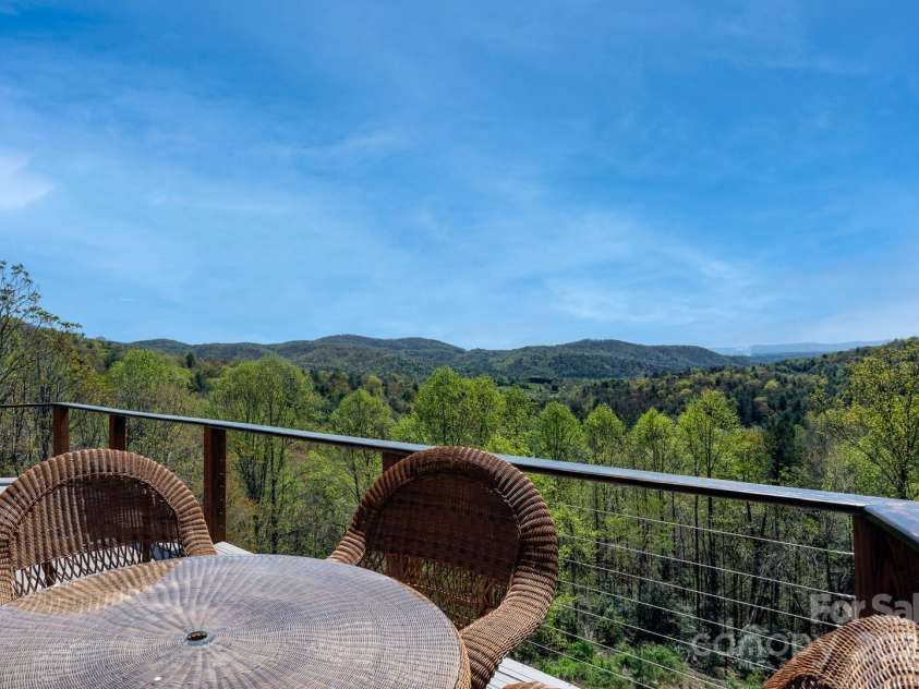 897 Turkey Trail, McGrady, NC 28649.  MLS# CAR4253549, YatesRealty ID 13316. 