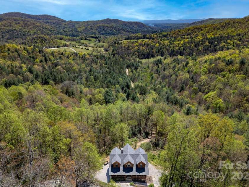 897 Turkey Trail, McGrady, NC 28649.  MLS# CAR4253549, YatesRealty ID 13316. 