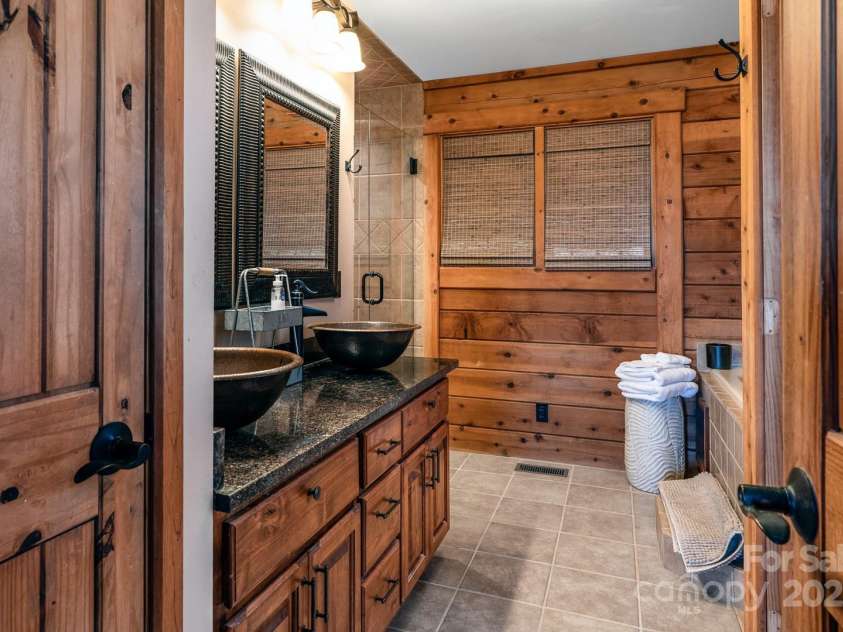 897 Turkey Trail, McGrady, NC 28649.  MLS# CAR4253549, YatesRealty ID 13316. 