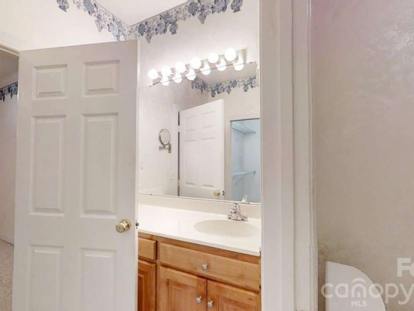 3870 Sage Court, Denver, NC 28037.  MLS# CAR4355563, YatesRealty ID 13317. 