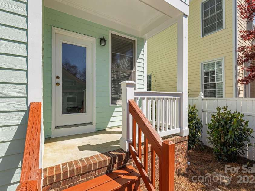 9652 Alma Blount Boulevard, Charlotte, NC 28277.  MLS# CAR4239623, YatesRealty ID 13317. 