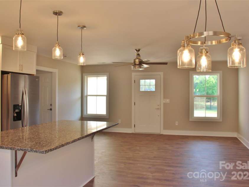 4304 Fletcher Funderburk Road, Lancaster, SC 29720.  MLS# CAR4251478, YatesRealty ID 13318. Great room facing front door