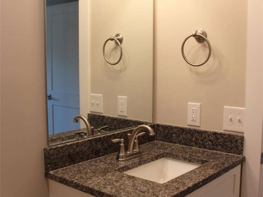 4304 Fletcher Funderburk Road, Lancaster, SC 29720.  MLS# CAR4251478, YatesRealty ID 13318. Hall bath with granite counter